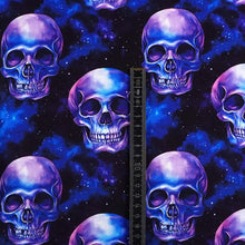 French Terry Digitaldruck Totenköpfe